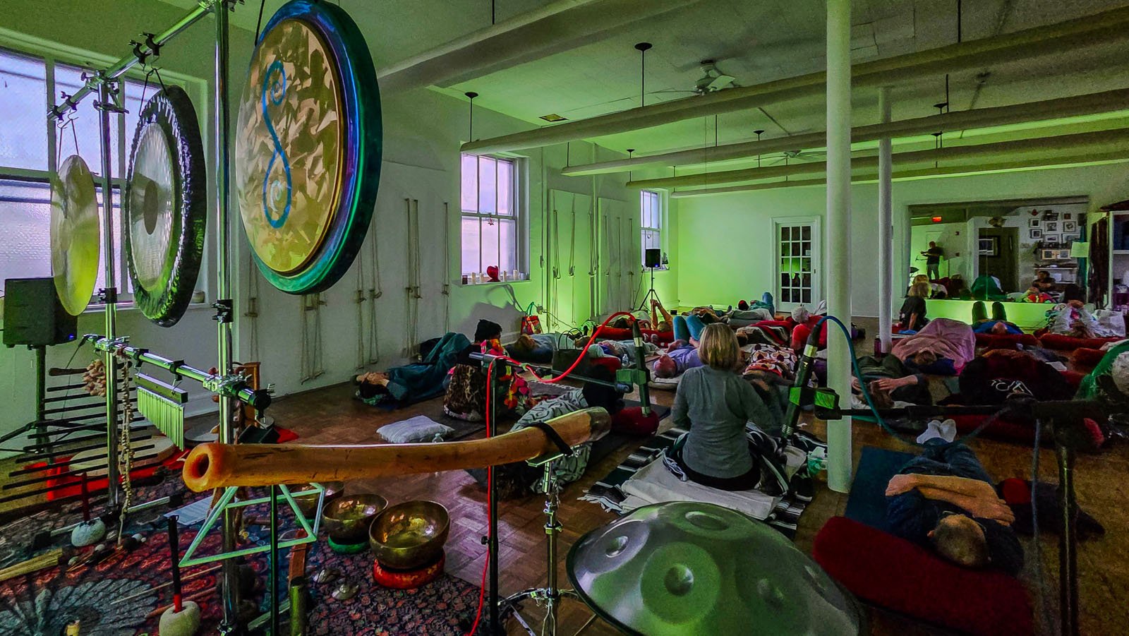 Holiday Luminescence: Sound Meditation Journey with Marian Kraus