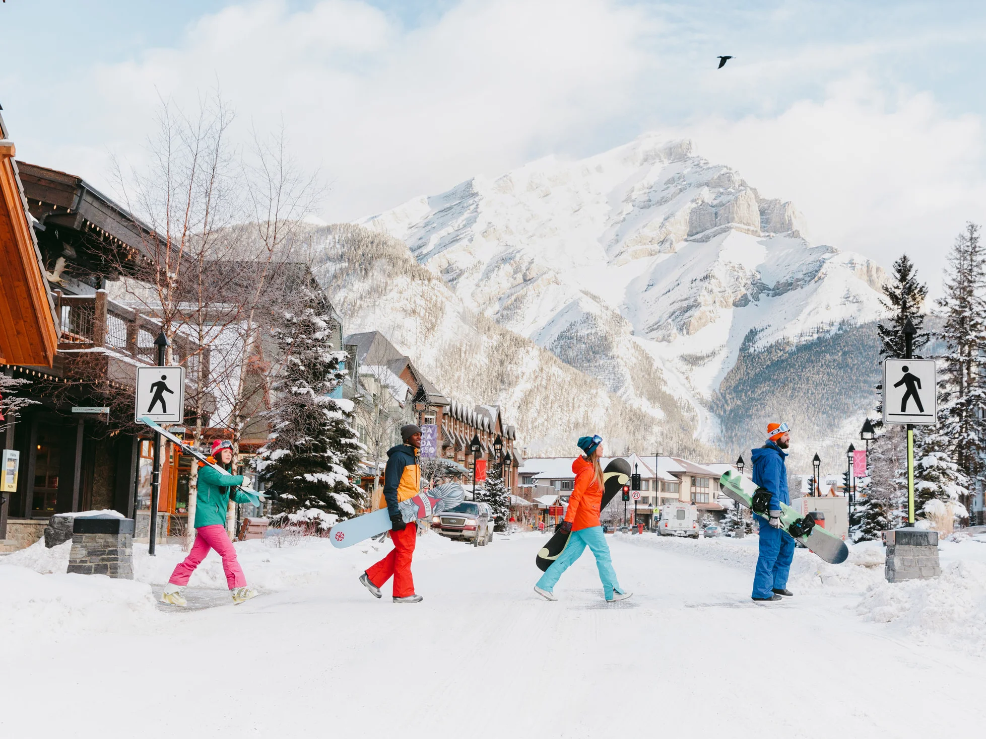 MikeSeehagel_TravelAlberta-AprèsSki-02_5D4_7794.jpg