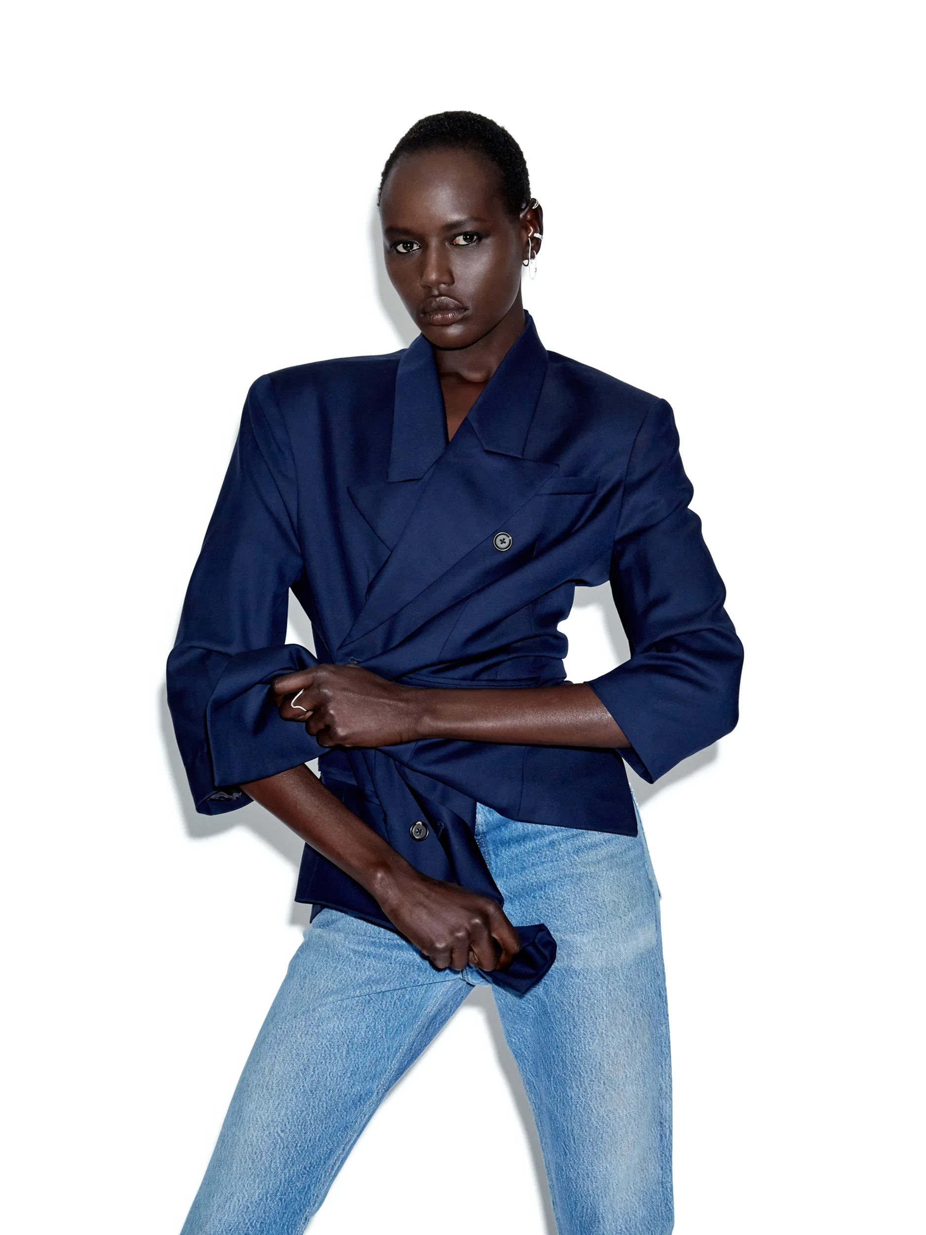 GGG_AJAK_LINDA11114_F5-Edit.jpg