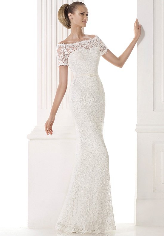 Pronovias Merry Size 6 Ivory Retail Price $1190 | Our Price $833