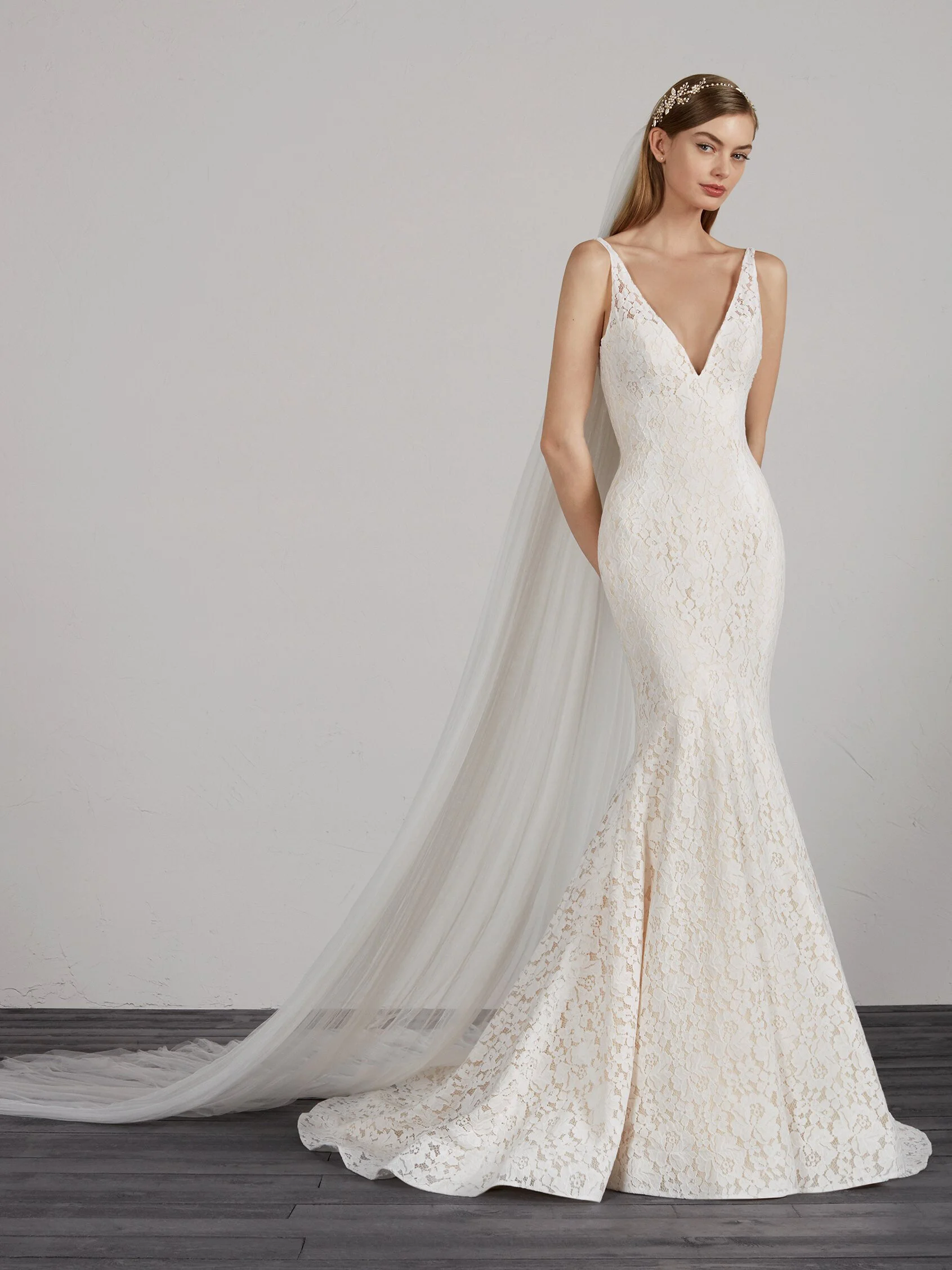 pronovias metis price