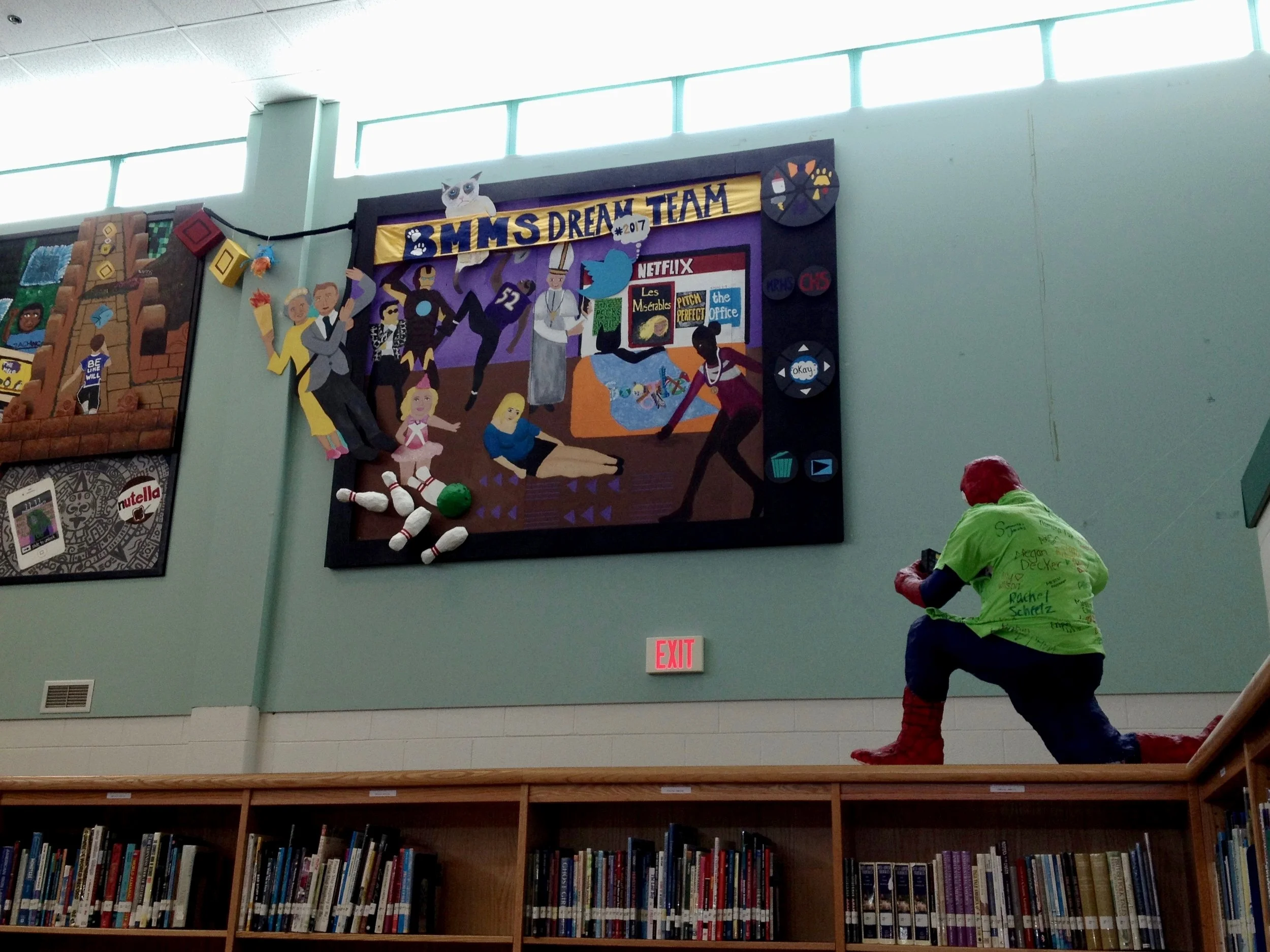 8th grade end of the year mural