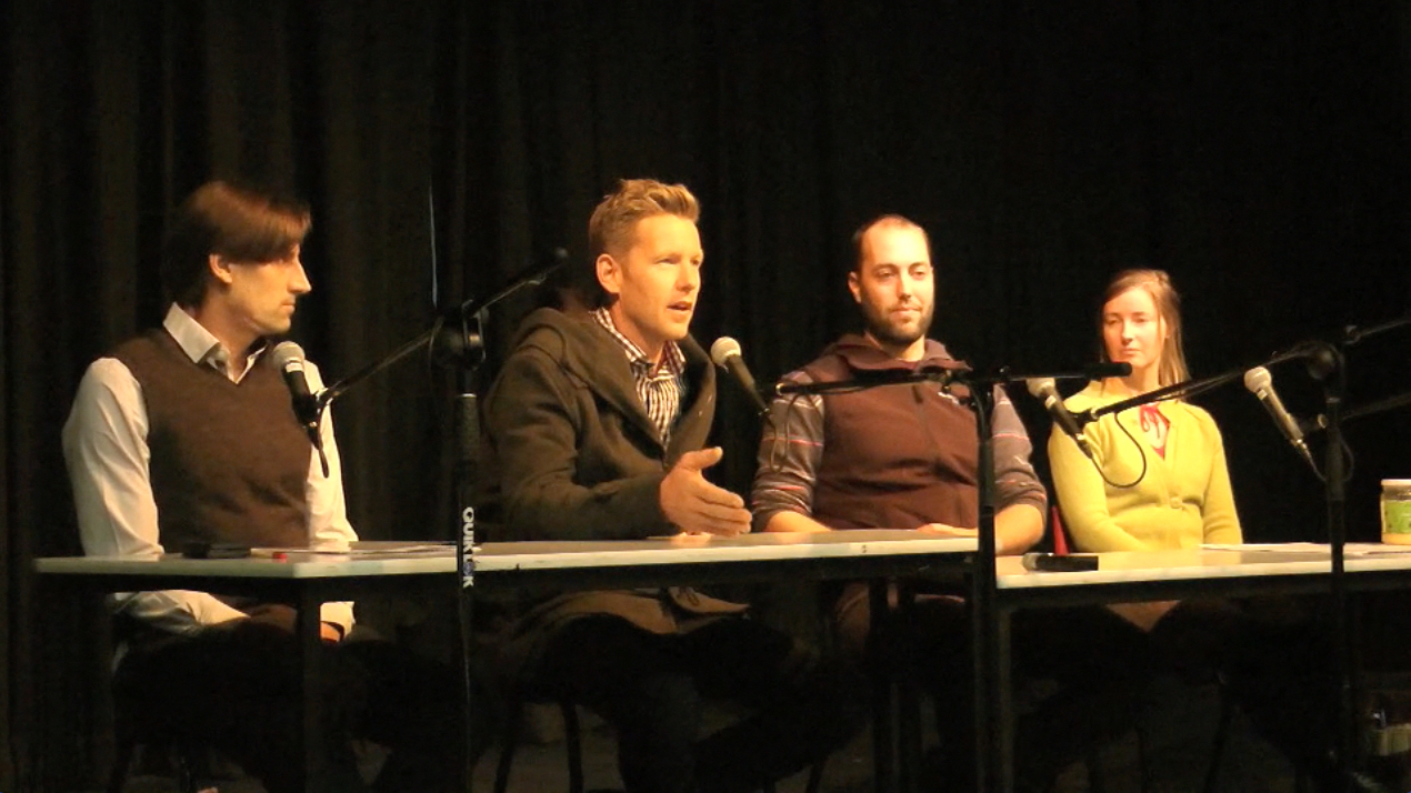 Panel discuss pic1.jpg