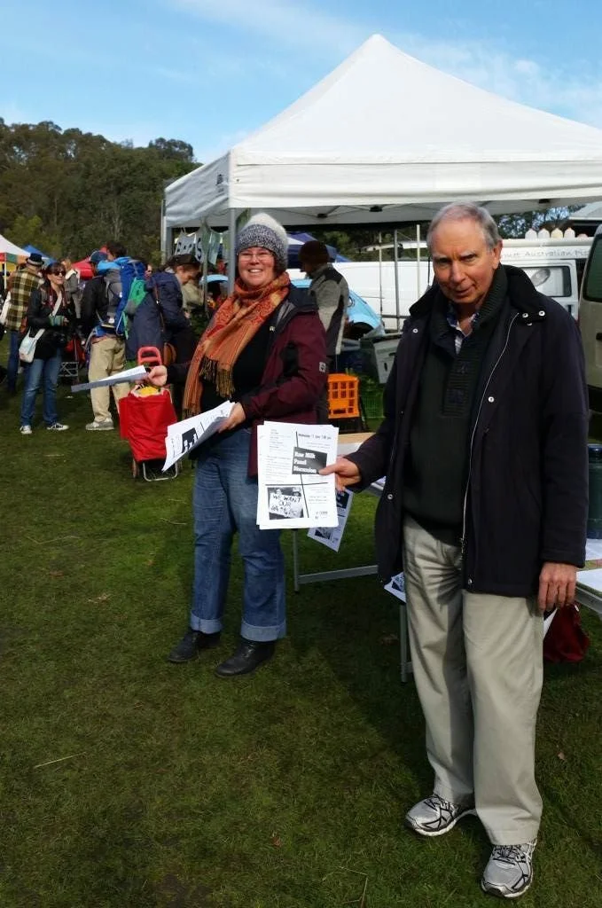 Raw Milk supporters handing out flyers