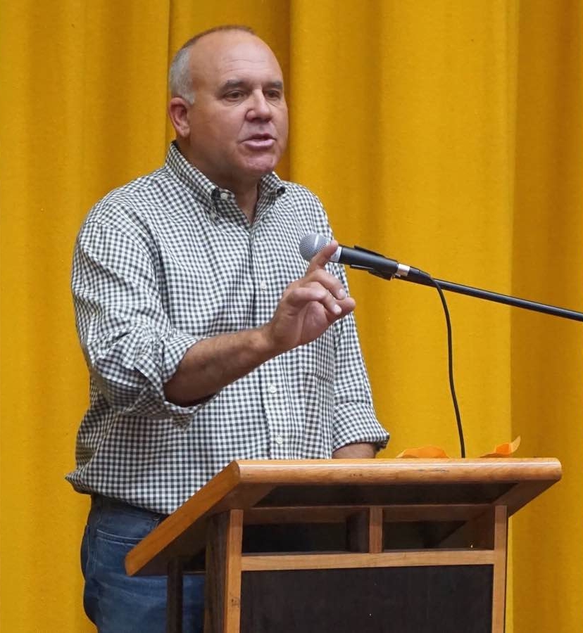 Mark McAfee (Organic Pastures California) doing what he does best: educating, teaching and inspiring at our 'Learn how to Lobby' event
