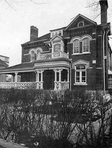 Dalnavert was a boarding house for nearly 40 years after Hugh John Macdonald passed away. /Dalnavert Archives