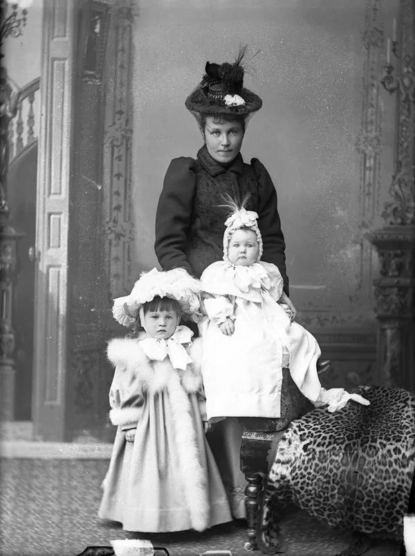 (Library and Archives Canada)