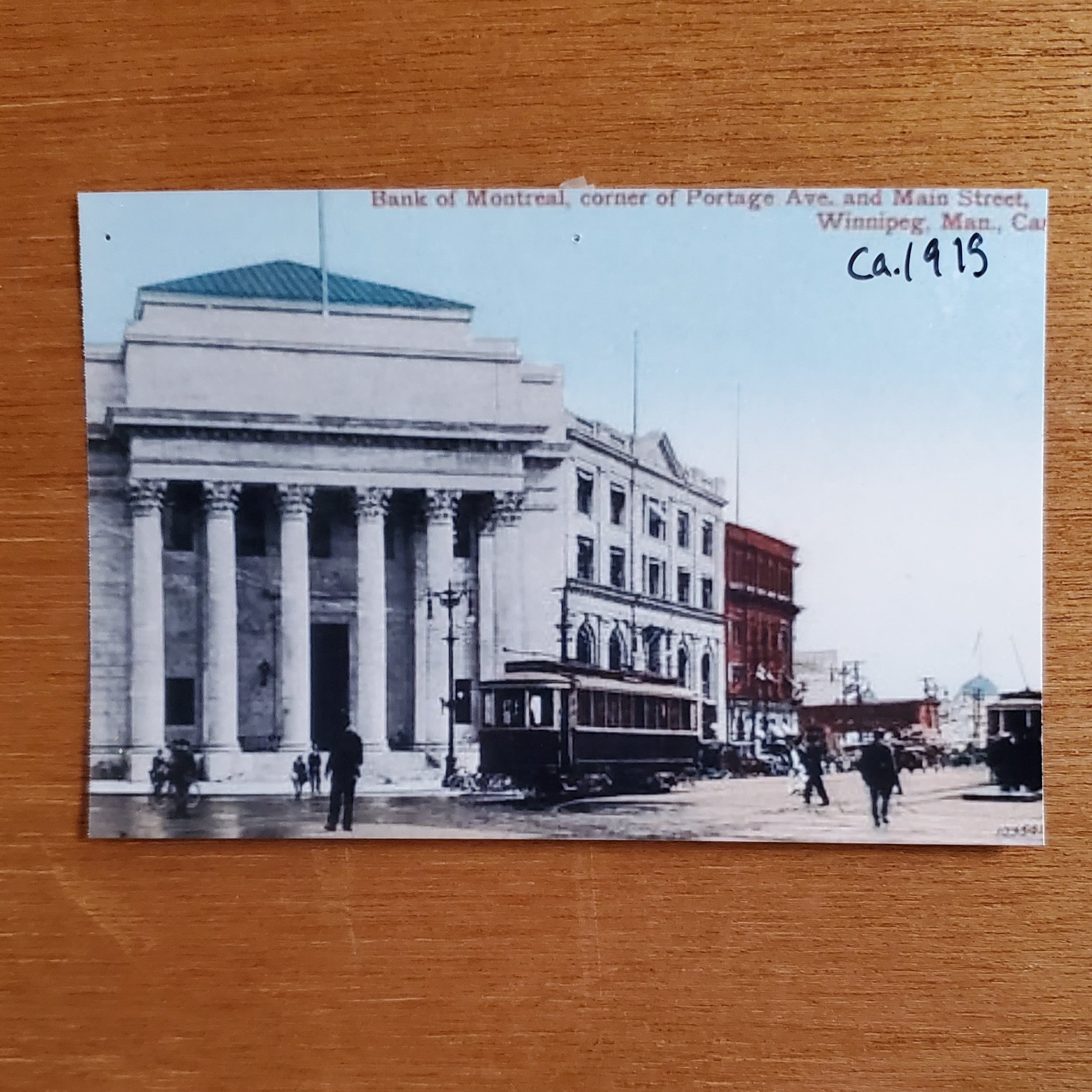 A photo of the Bank of Montreal taken in 1915 
