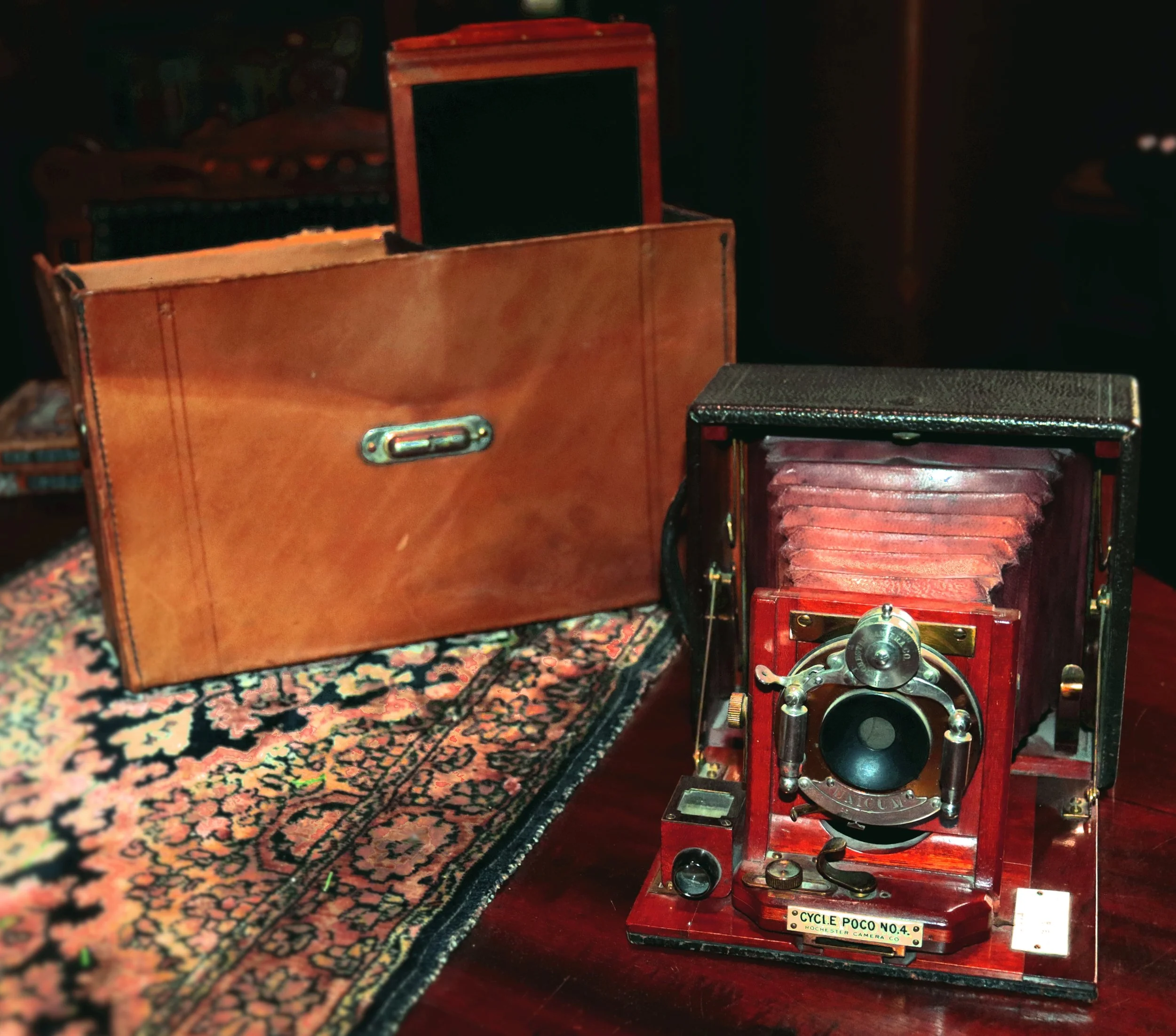 974.26.19 and bag AA.JPG