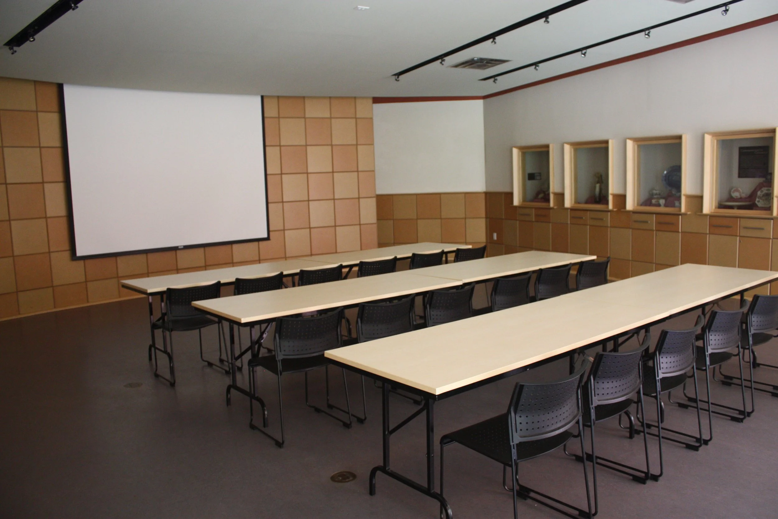Classroom 03.JPG