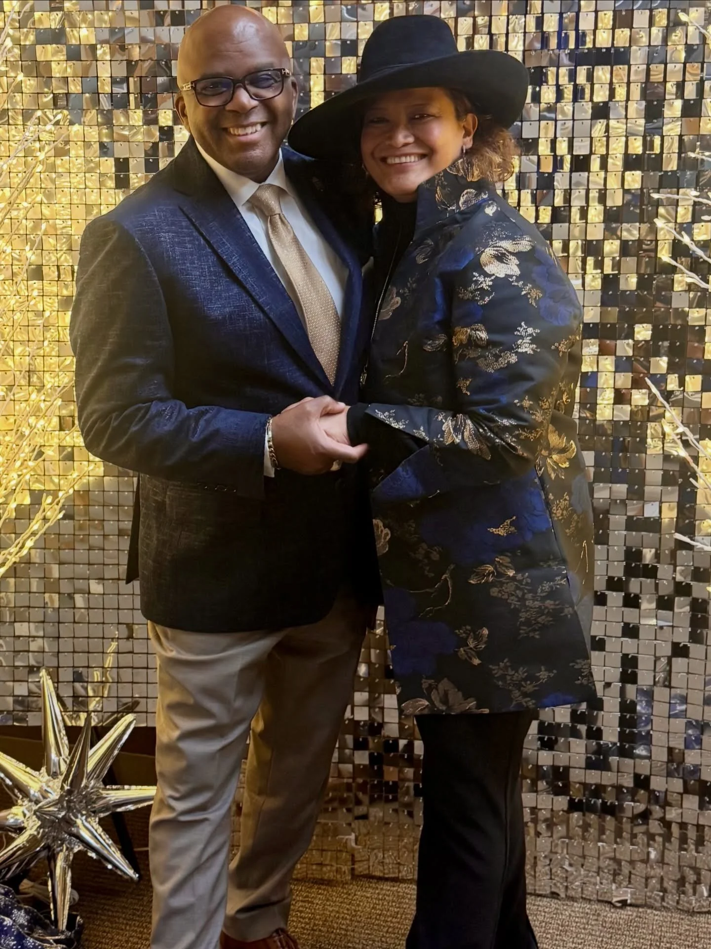 Marriage only works when there&rsquo;s Jesus, Prayer, Love and Communication

Stay in love! #marriage #love #couples #stayinlove #havefun #waitongod #prayer #communication