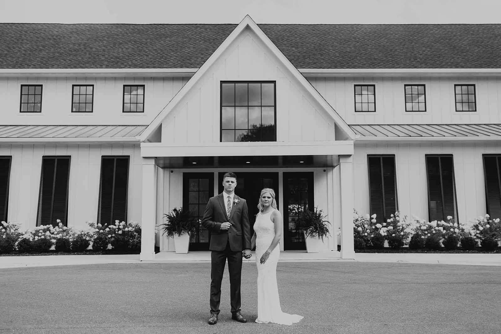 Anna & Trey Modern Minneapolis Wedding at The Hutton House_0703.jpg