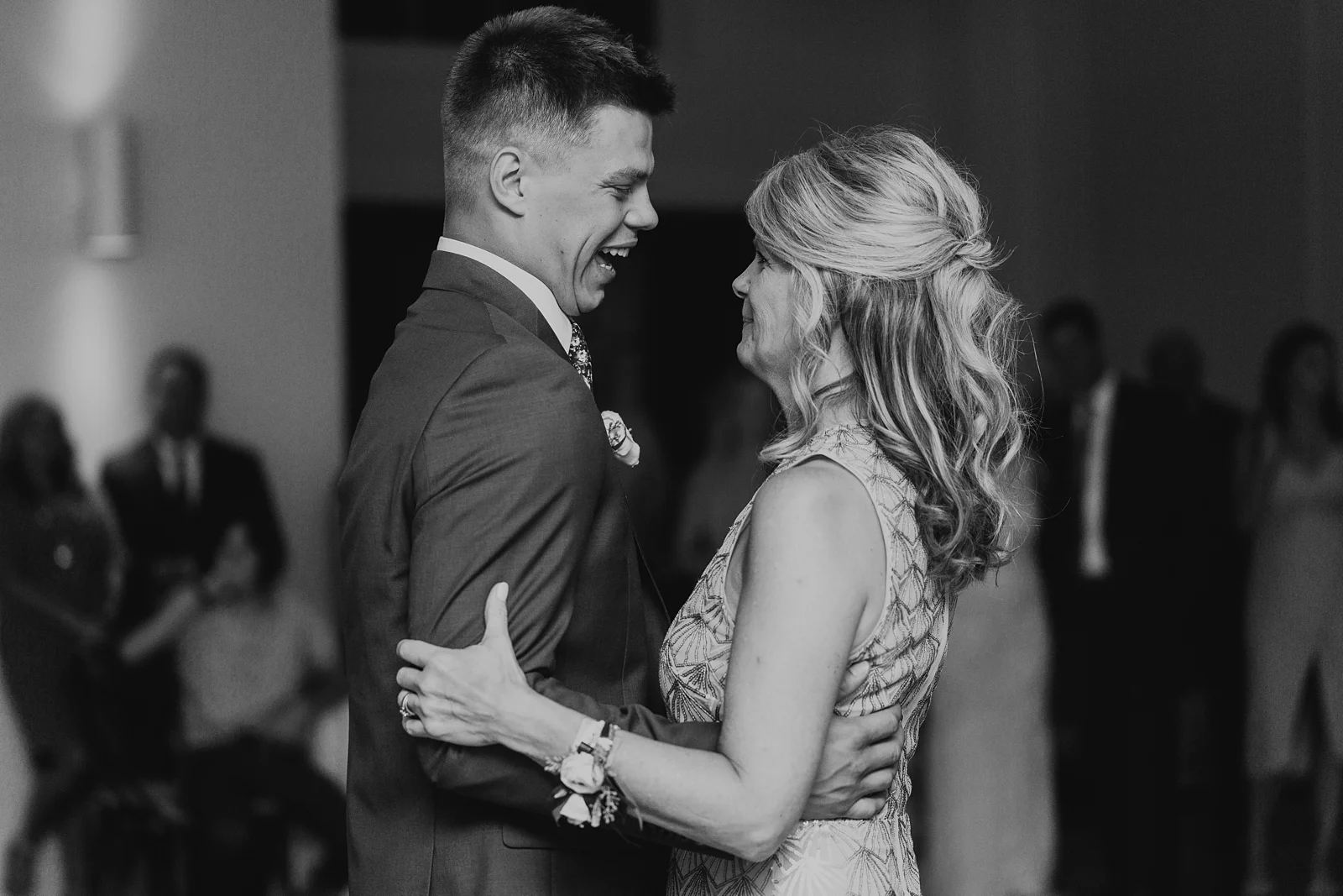 Anna & Trey Modern Minneapolis Wedding at The Hutton House_0743.jpg