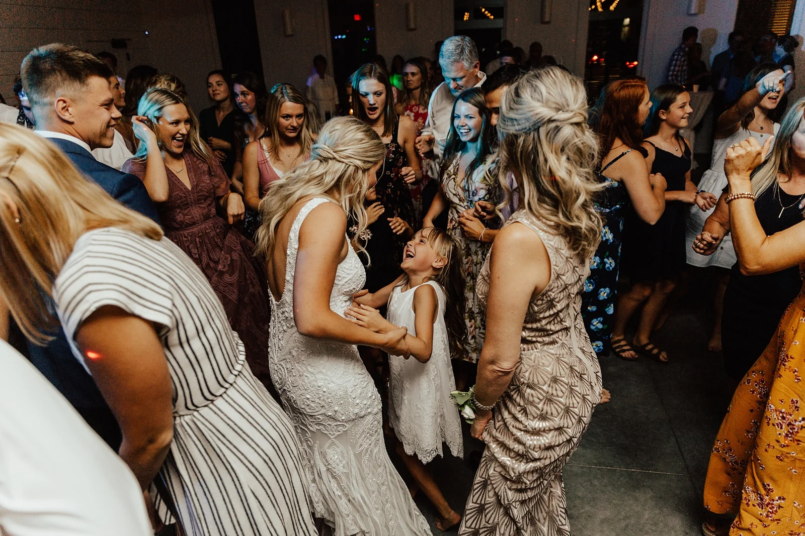 Anna & Trey Modern Minneapolis Wedding at The Hutton House_0746.jpg