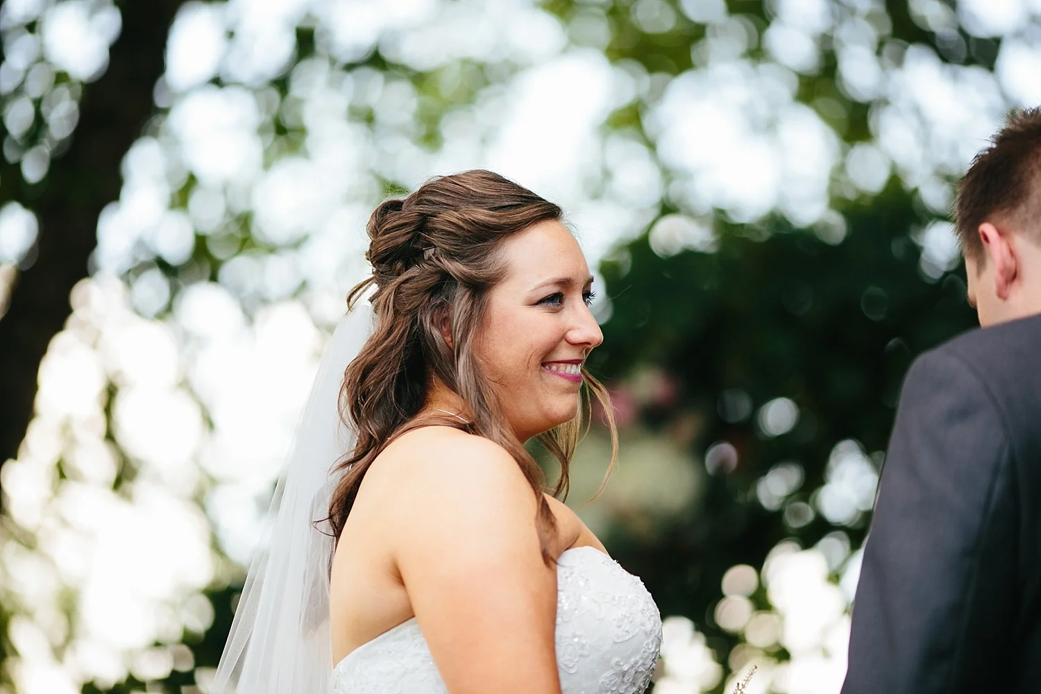 lizbrandon_rosebankwinery_newtown_summer_wedding_image_069.jpg