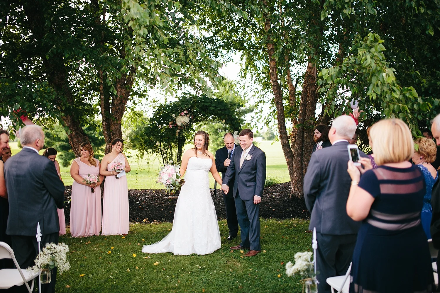 lizbrandon_rosebankwinery_newtown_summer_wedding_image_079.jpg
