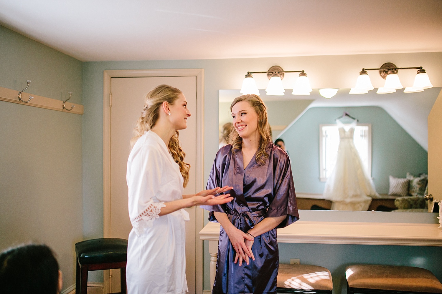 jessdavid_barnonbridge_phoenixville_winter_wedding_image_026.jpg