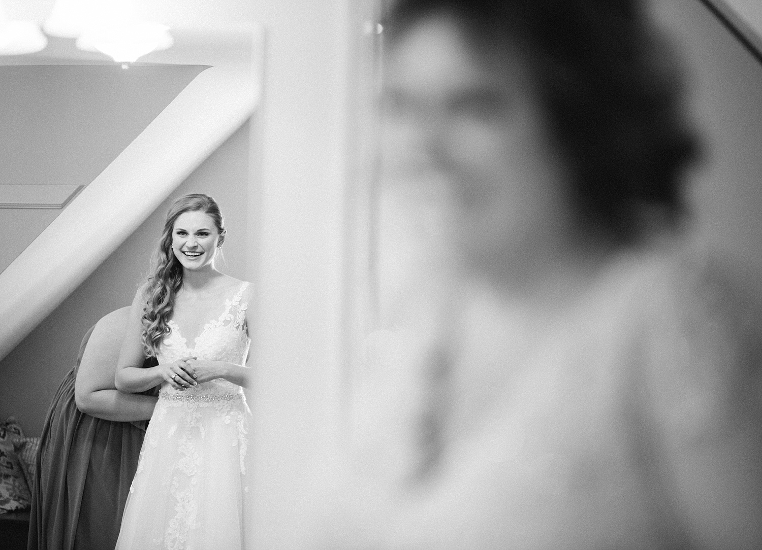 jessdavid_barnonbridge_phoenixville_winter_wedding_image_036.jpg