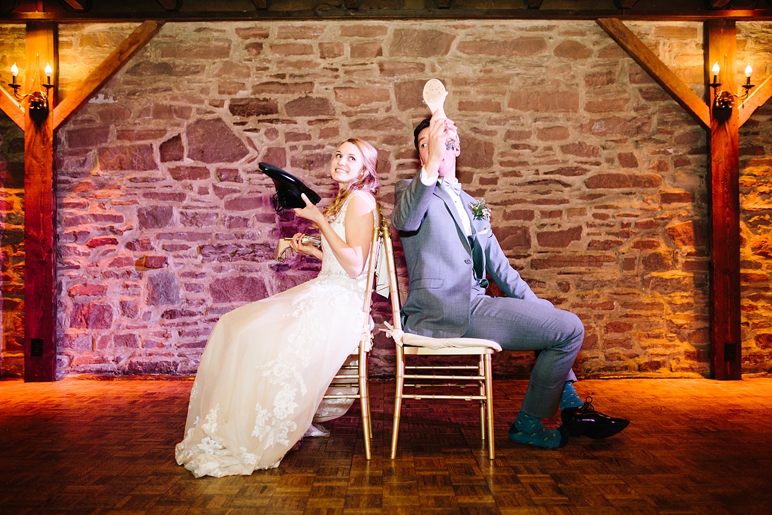 jessdavid_barnonbridge_phoenixville_winter_wedding_image_106.jpg