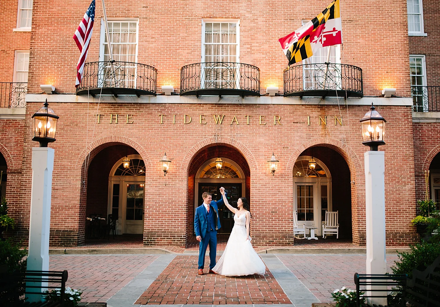 angelabruce_tidewater_inn_maryland_harrypotter_nerdy_wedding_image_076.jpg