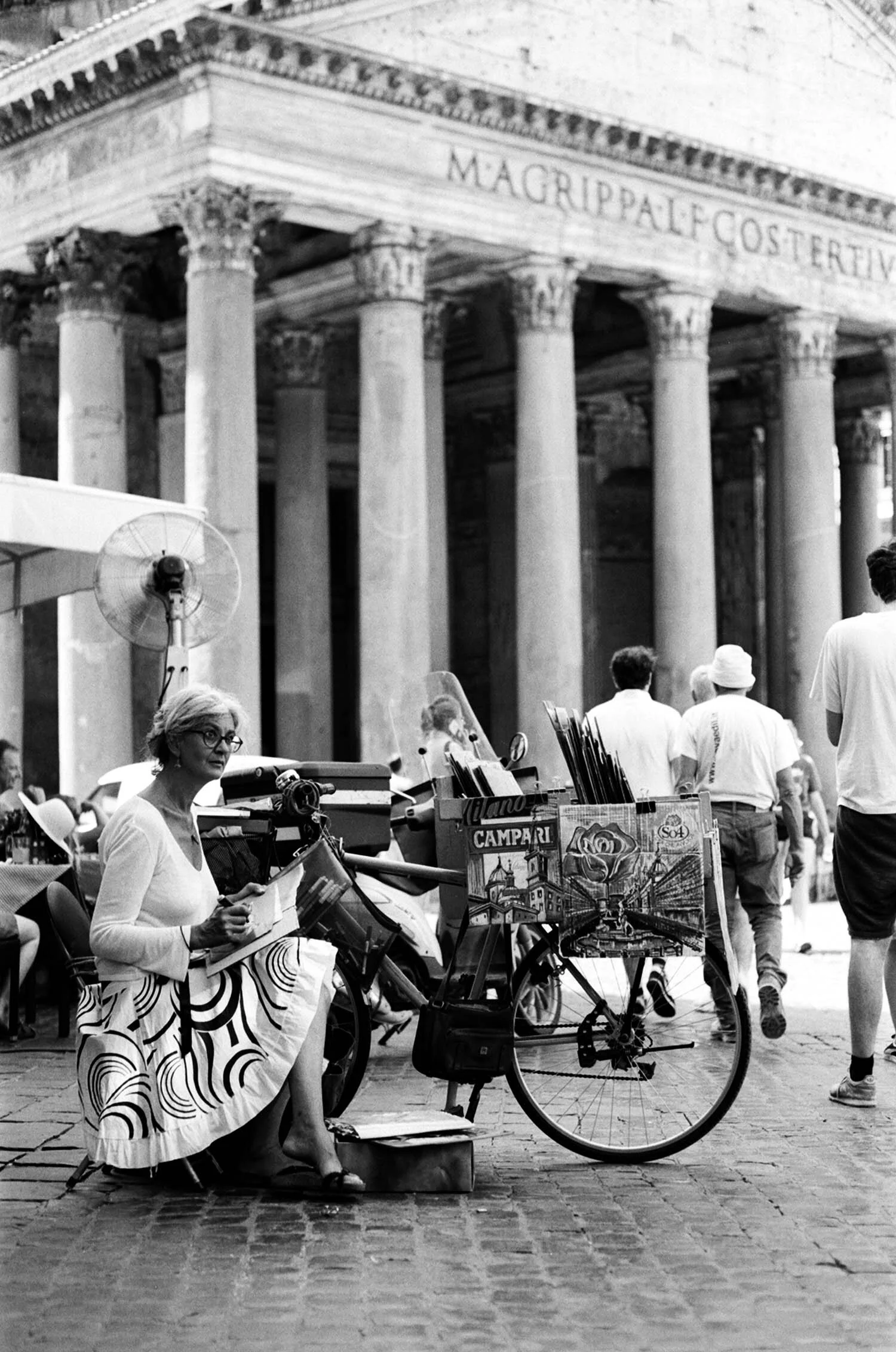 Artist in Piazza della Rotonda, Roma