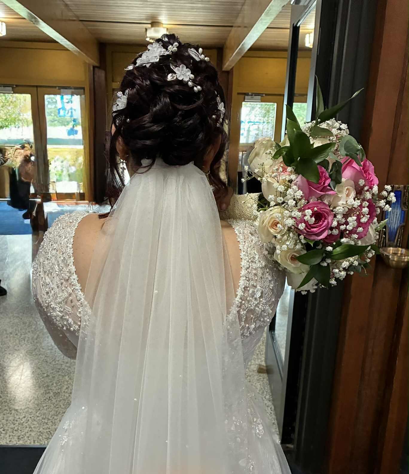 Congrats Trang and Charles! We are excited for your official celebration next weekend at @penrynestate ✨❤️💒💍 hair and makeup by @kyleryanbeauty representing @wildflowerbeautyandcompany