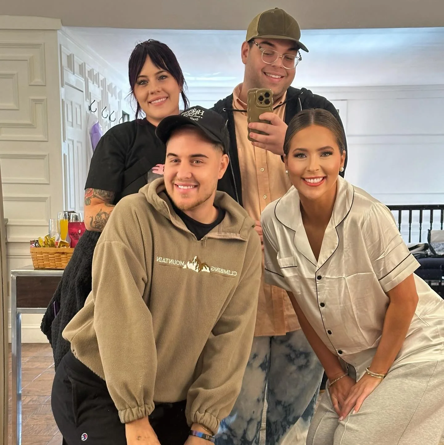 Happy Wedding Day McKenna! Thanks for having us apart of your day! I hope it is pure magic!! Xoxo ✨💋😘@wildflowerbeautyandcompany @alisons_hair @makeup.markk @kyleryanbeauty