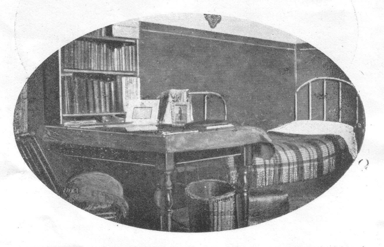 Dormitory, 1922