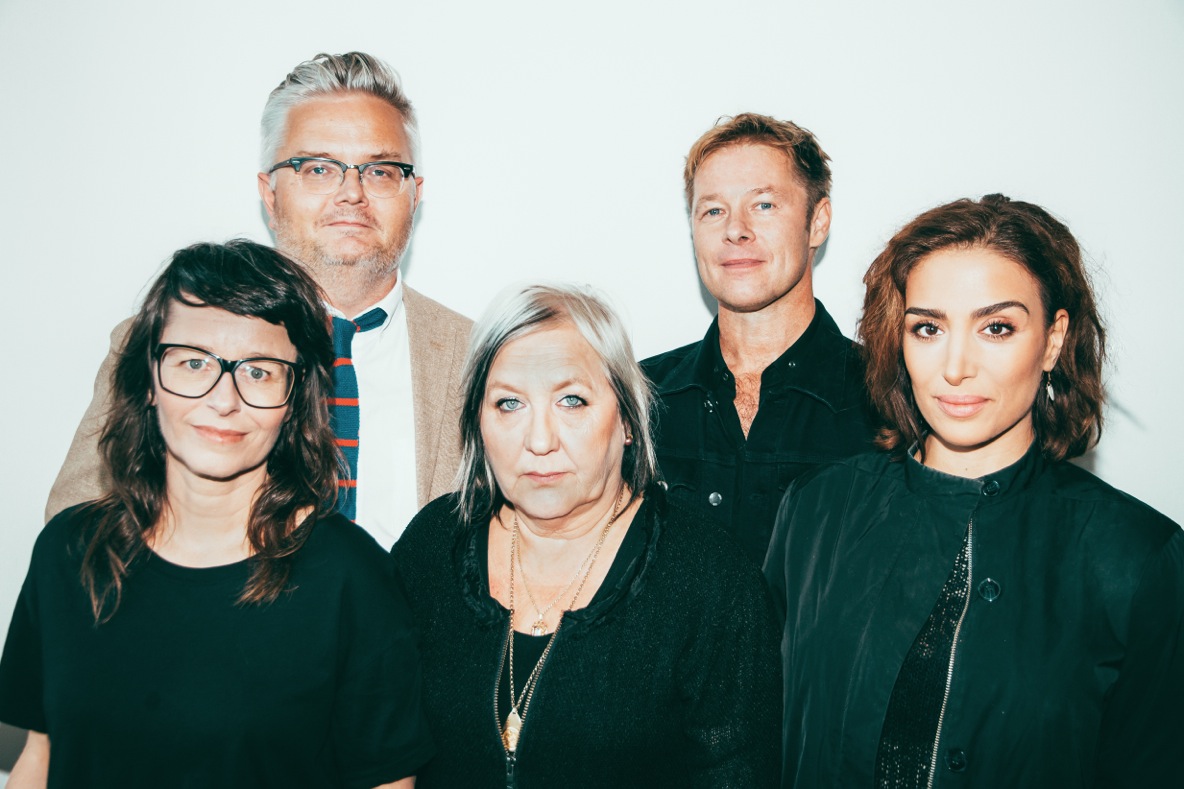 Juryn för Swedish Music Hall of Fame 2015/2016: jag, Jan Gradvall, Kerstin Behrentdz, Per Sinding-Larsen och Ametist Azordegan. Läs mer om arbetet under rubriken Musik. Foto: Gustav Wiking