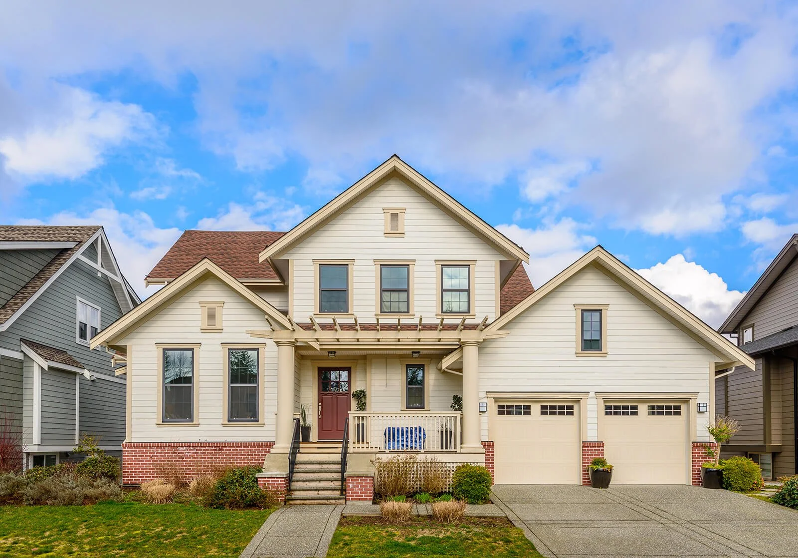 What Builders Look for in High-Performance Siding