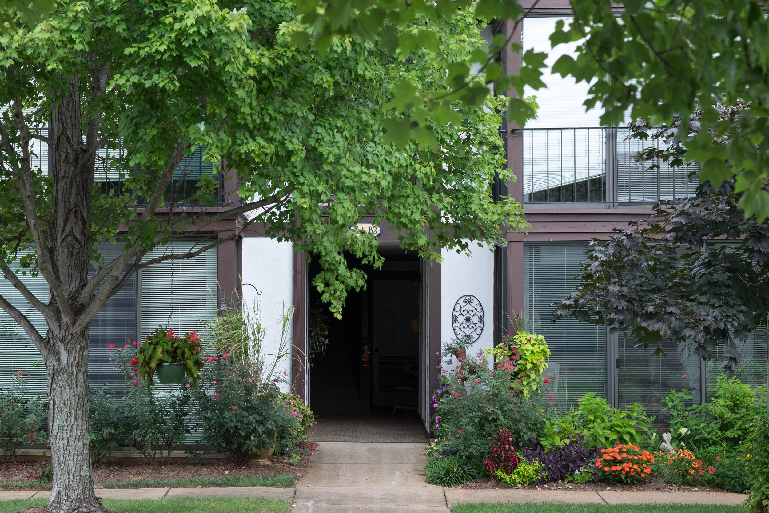 Exterior Independent Living Apartments