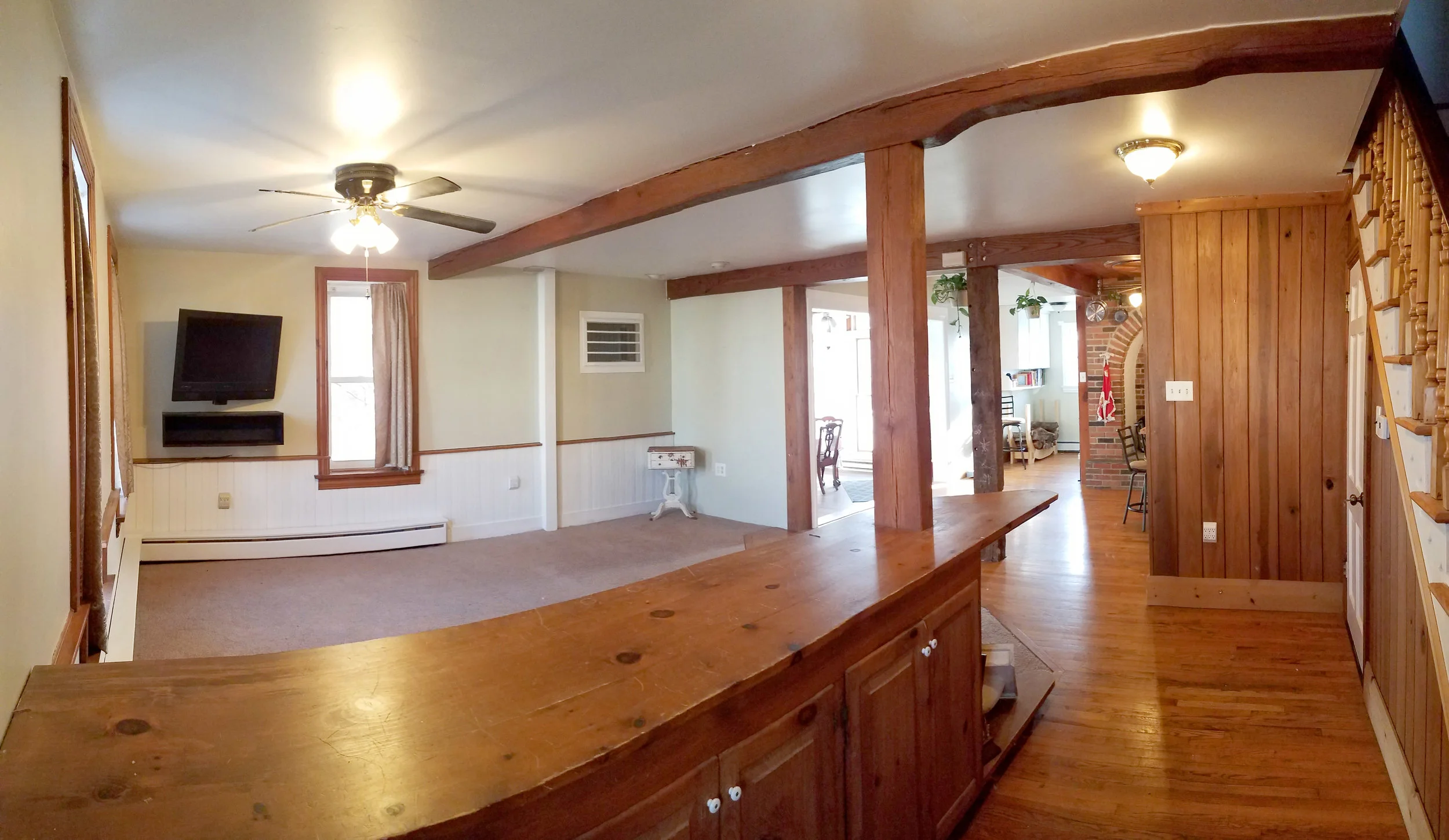2 Living Room.jpg