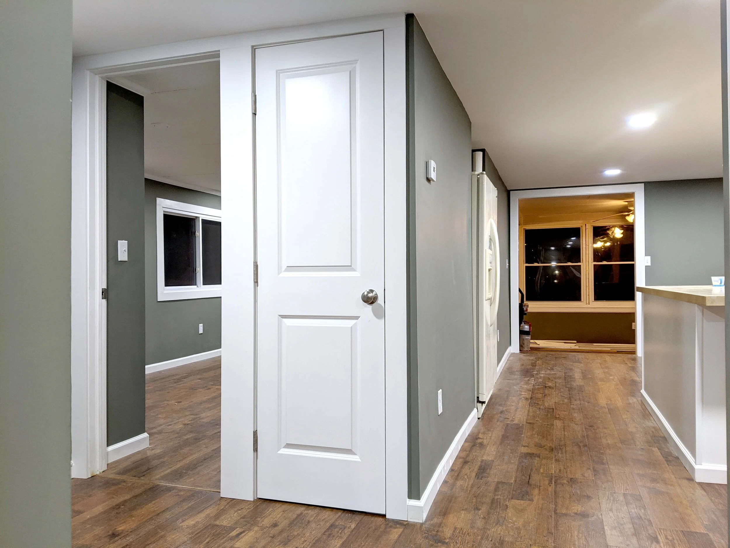 Hallway3.jpg