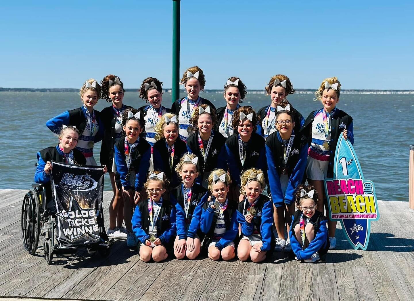 What a successful weekend! Flare is your new Junior 1 champion and paid US Finals bid winner! Dazzle climbed from 5th place to 2nd place with an energy packed routine and the highest score in program history, a 98.07! Next stop, US Finals💙🩷
.
.
.
#