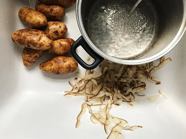 “The kingdom of God comes both through our gathered worship each week and our ‘scattered’ worship in our work each day. Thus all work, even a simple, small task, matters eternally.” -
Tish Harrison Warren