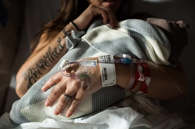 Attention Birth Photographers! For the last couple of years I have been a judge for the International Association of Professional Birth Photographers Image of the Year Competition. Tuesday, January 14th at 11:59pm submissions end for the 2020 competi