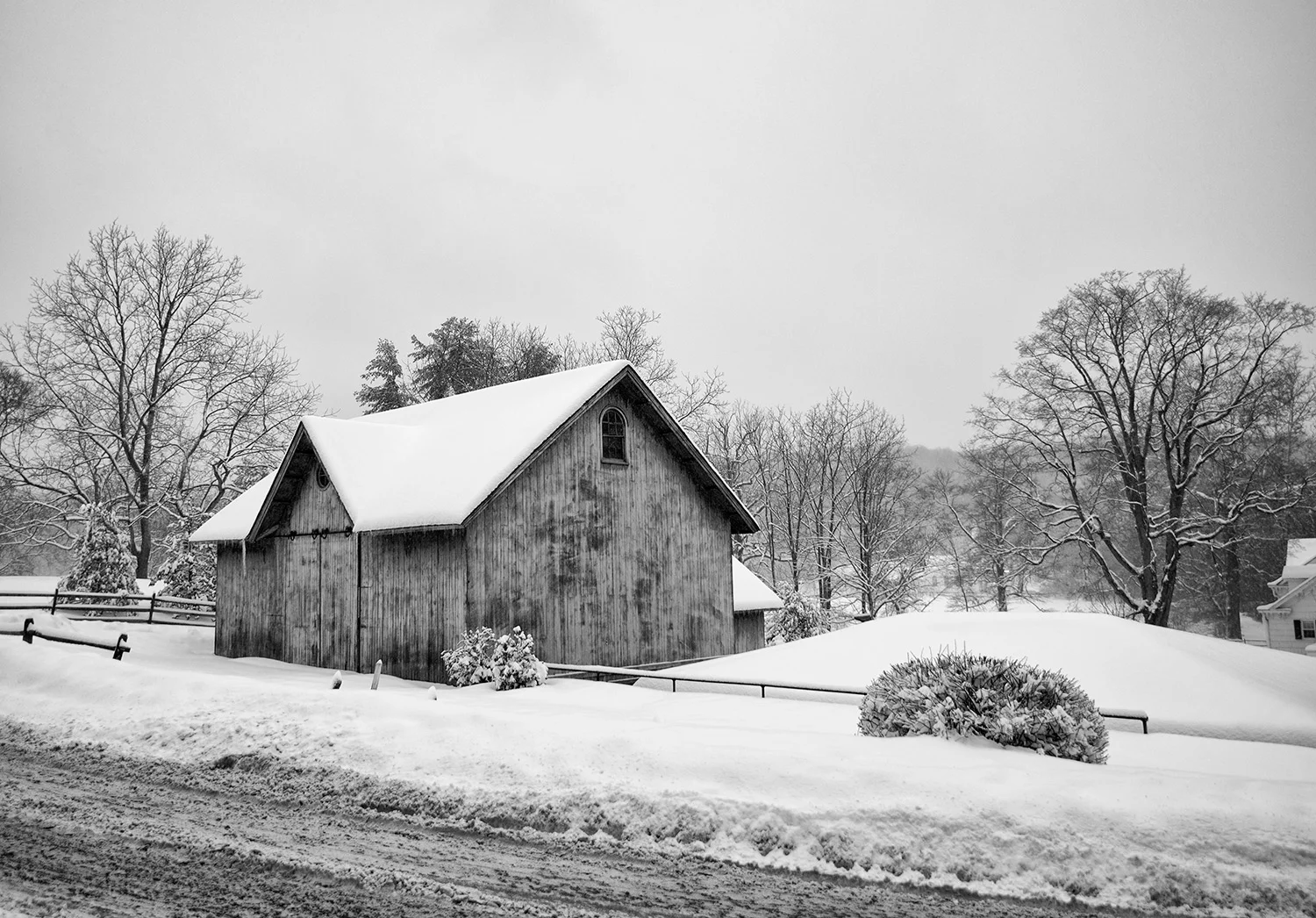 cshgreybarn108web.jpg