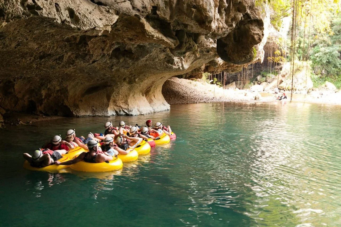 Think Belize is just about the water? Think again 🌴
Beyond the reef, you&rsquo;ll find ancient Maya ruins, hidden caves, and lush jungle waiting to be explored. Best of all, it&rsquo;s an easy flight that feels like a true escape. Belize delivers ad