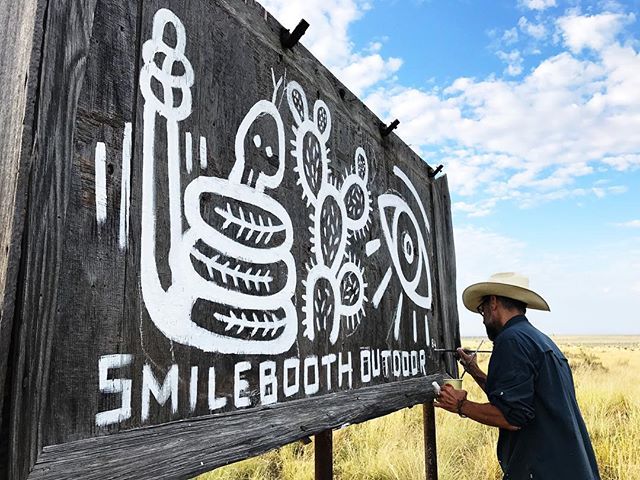 Kickin it with our pal @ericjunker out in marfa today. Sup with you?