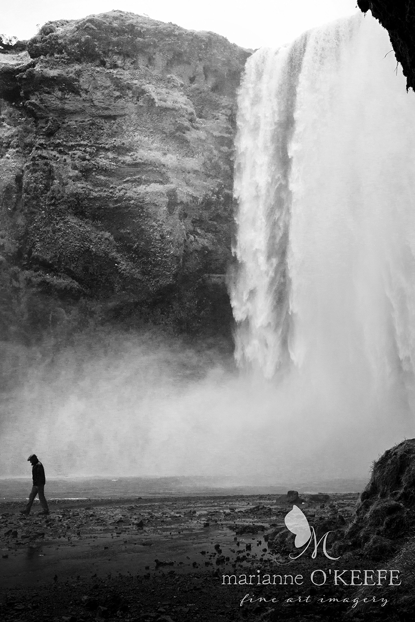 23Iceland98_waterfall_b&w.jpg