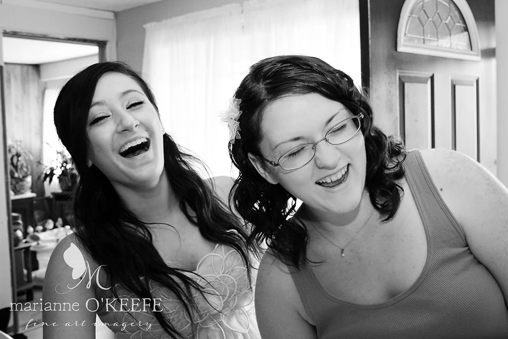 7AK_Wedding_0009_getting_ready.jpg