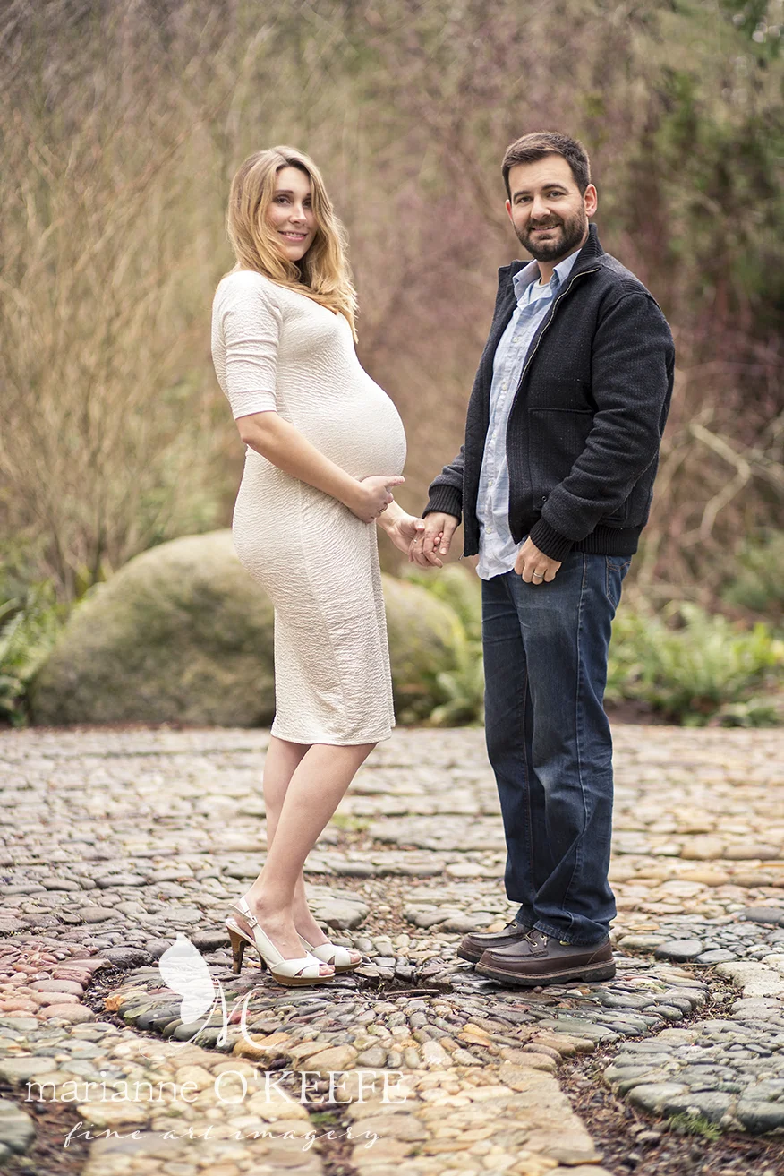 Maternity5_hands.jpg