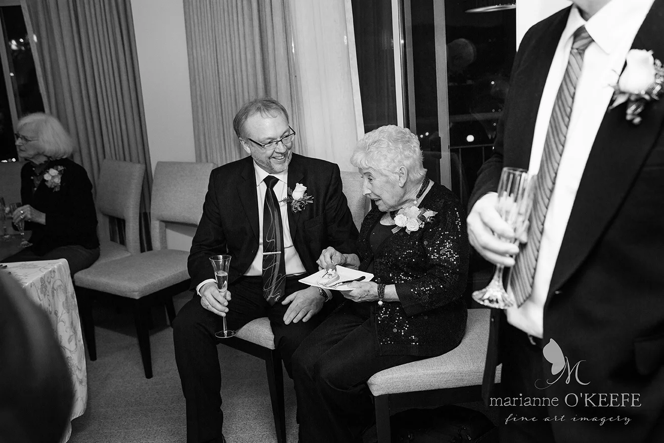 Wedding47_mob_b&w_web.jpg
