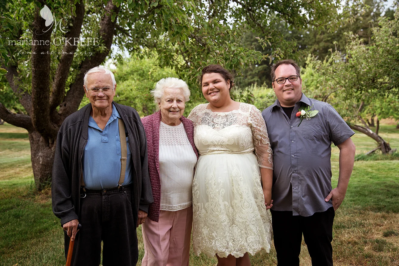 A&ZWedding177_group_web.jpg