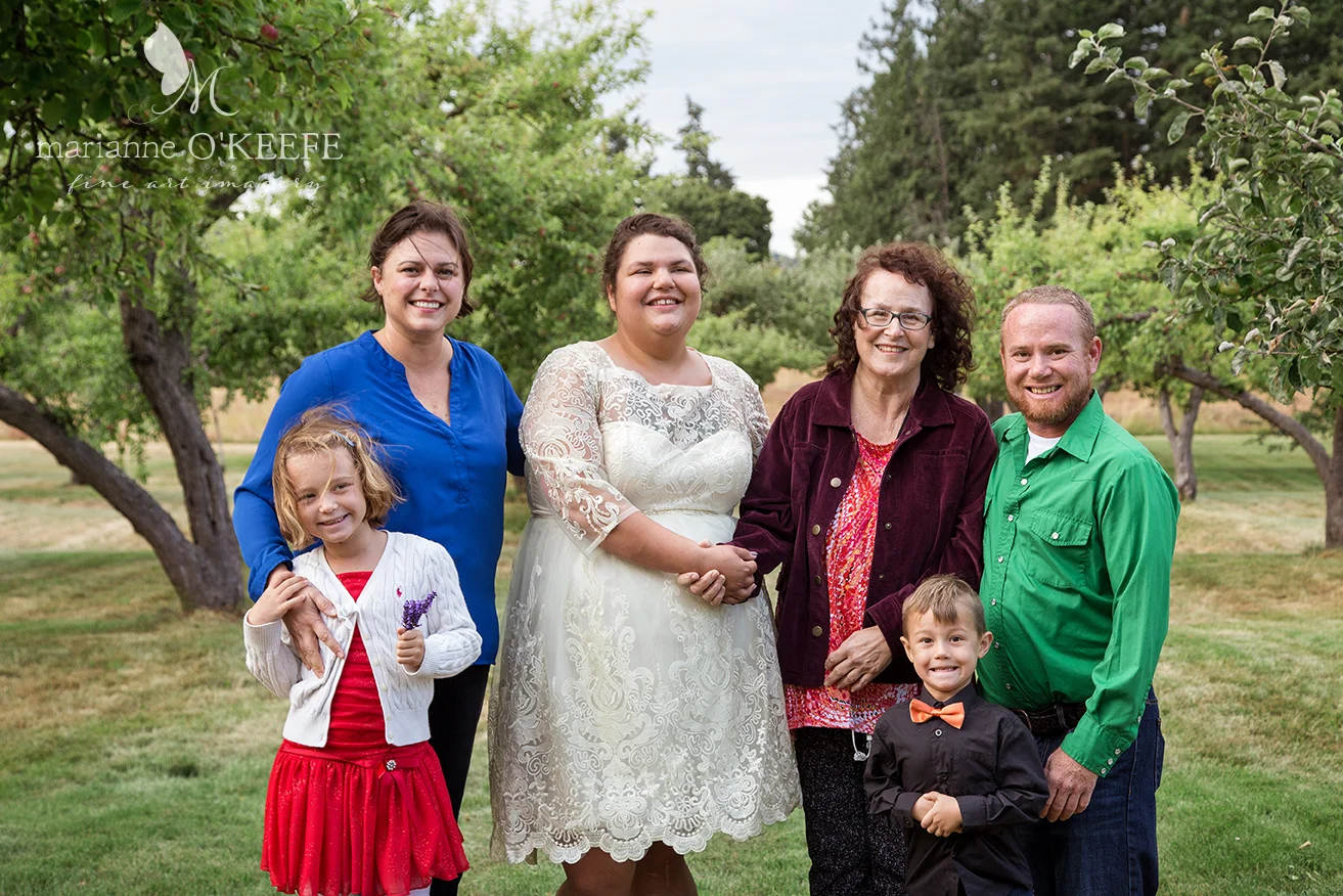 A&ZWedding205_group_web.jpg
