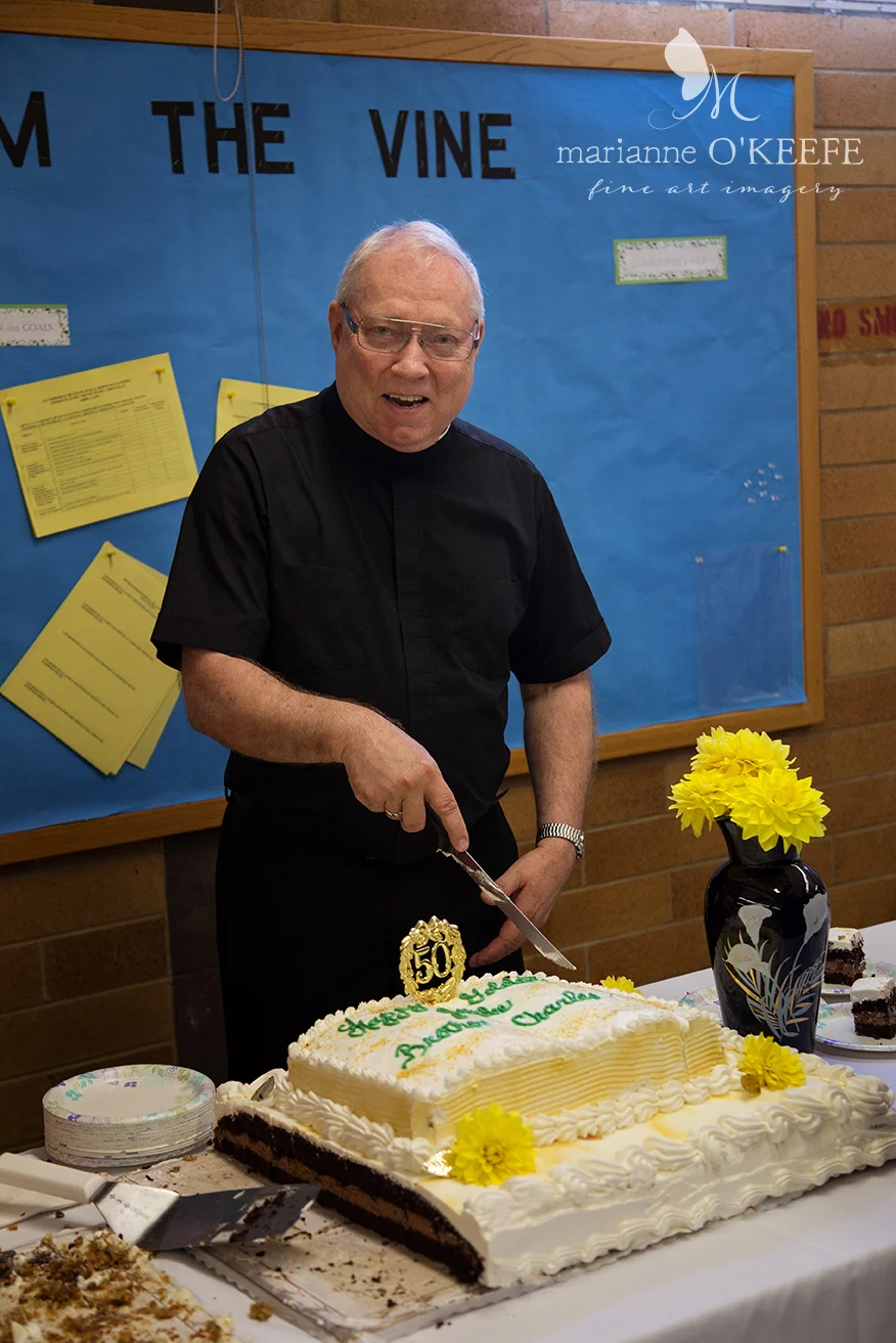 GoldenJubilee30_cakecutting_web.jpg