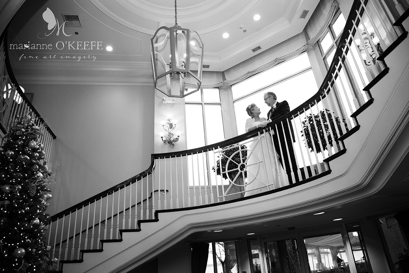 Wedding4_stairway_b&w_web.jpg