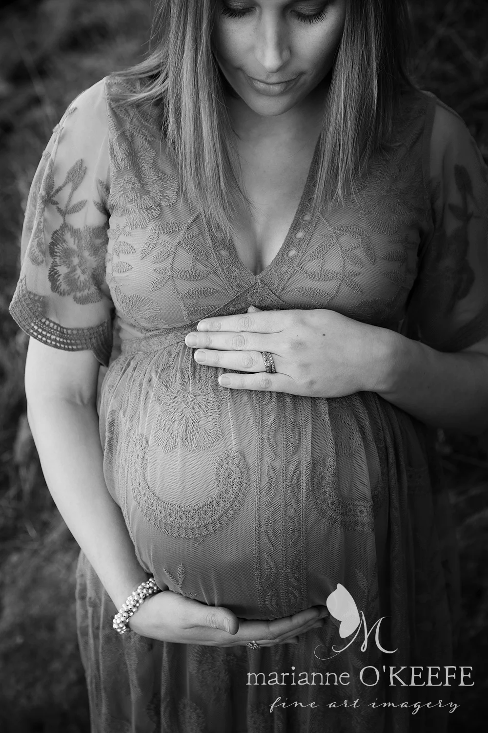 OKeefeMaternity34_b&w_web.jpg