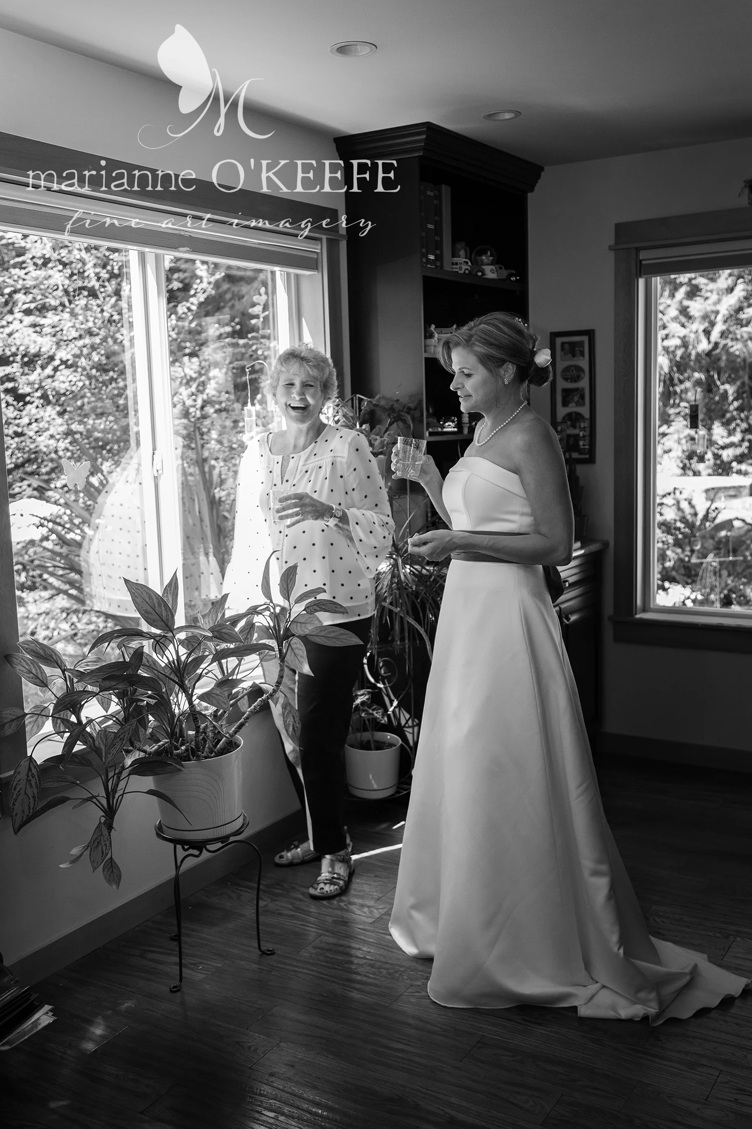 Vic&Tara48_b&w_web.jpg