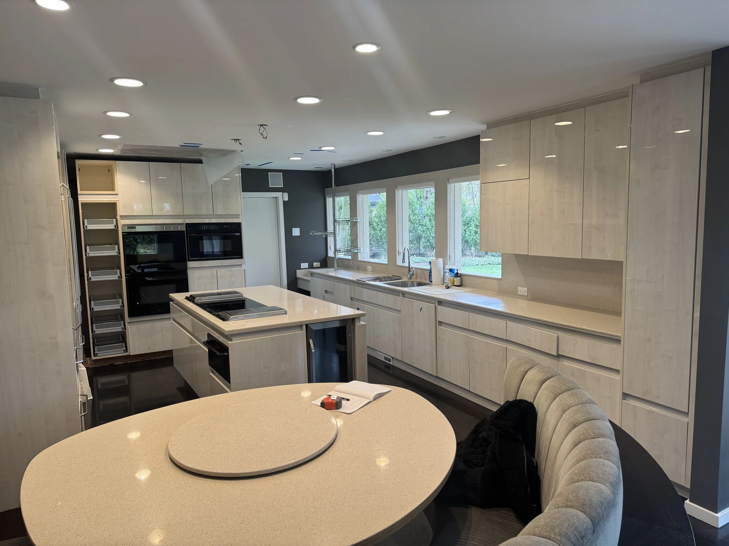 FLASH SALE NEFF Custom Complete Modern Flat Front Lacquered Kitchen Cabinets Sub Zero Gaggenau Appliances MORE